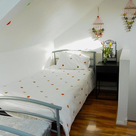 5 Bedroom House Near Cardiff City. Εξωτερικό φωτογραφία