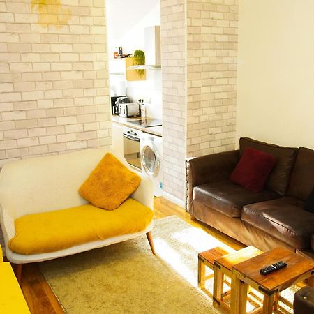 5 Bedroom House Near Cardiff City. Εξωτερικό φωτογραφία