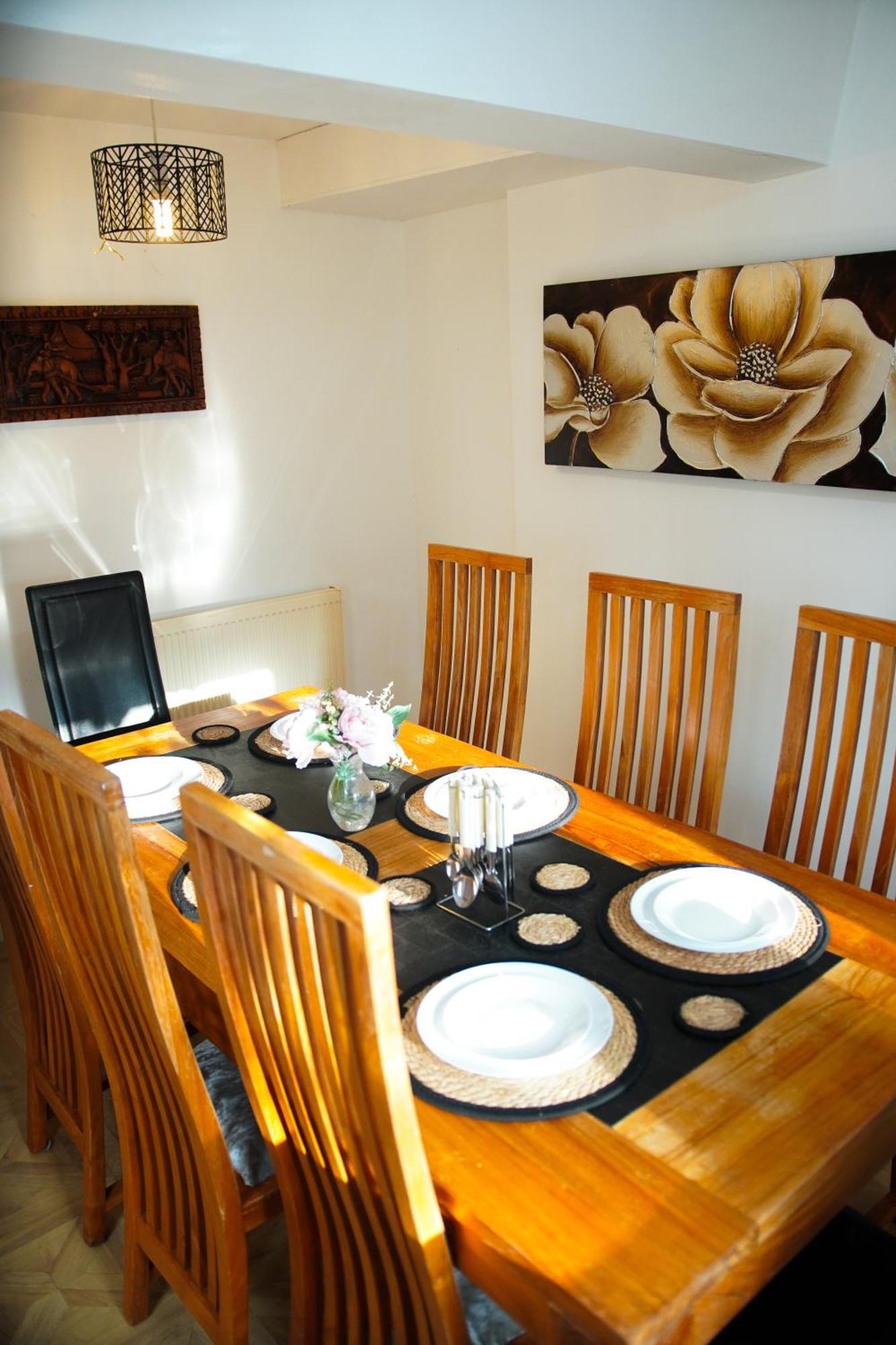 5 Bedroom House Near Cardiff City. Εξωτερικό φωτογραφία