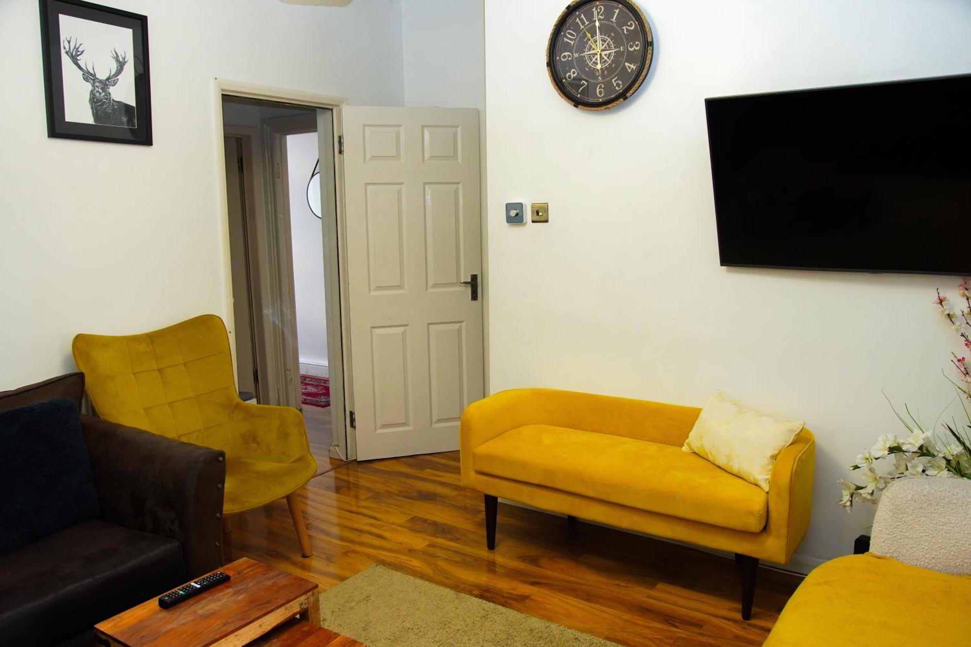 5 Bedroom House Near Cardiff City. Εξωτερικό φωτογραφία